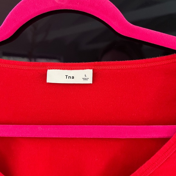 TNA Aritzia Size L red long sleeve v neck shirt - Picture 3 of 3